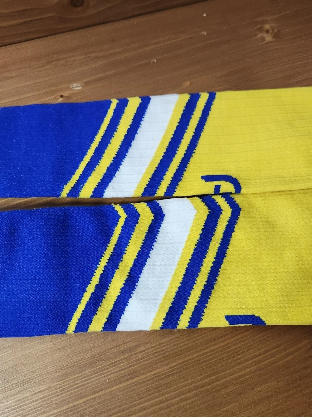 Pro Compression Boston Strong Marathon Socks Blue Yellow SM/MED